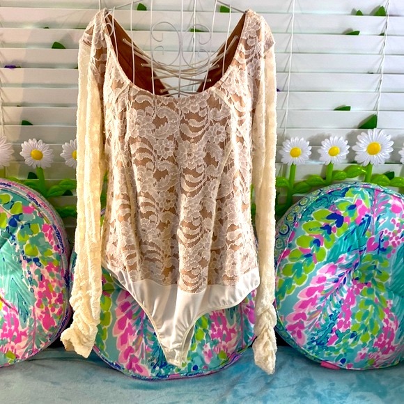 jcpenney Tops Creamy Ivory Lace Bodysuit With Lace Up Back Poshmark